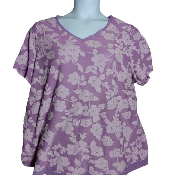 Evri floral top Size 1X Lilac V Neck Short Sleeve Cotton Polyester Blend - Picture 1 of 7